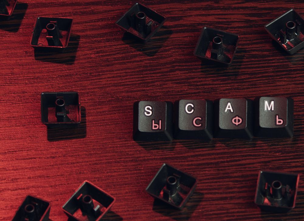 The Many Dimensions of Phishing and How to Defend Yourself