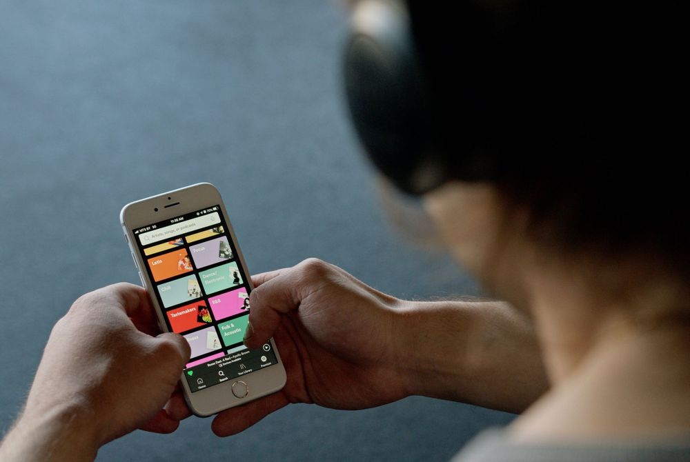 Protect Your Privacy While Working Out: Gym Public Wi-Fi Networks Safety Tips