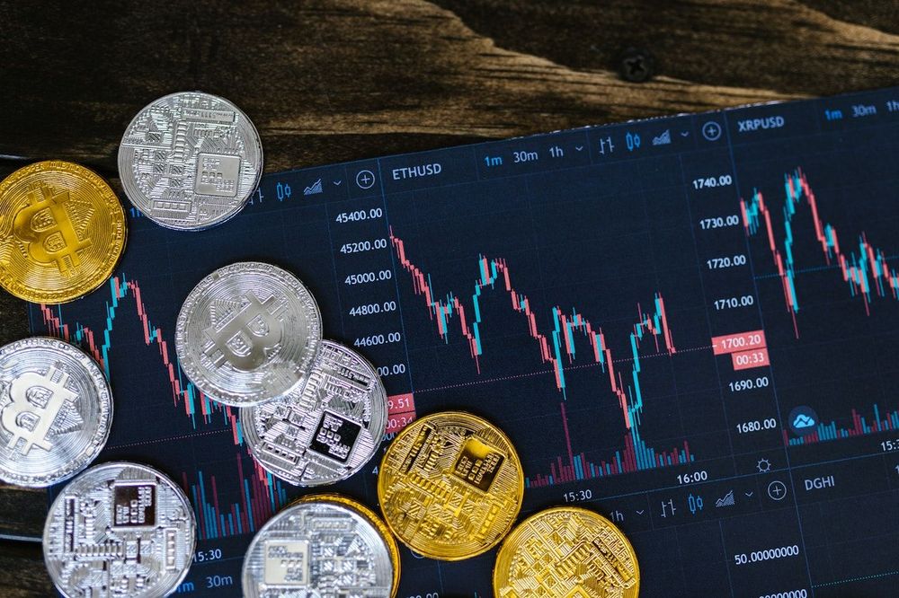 FBI Says Hackers Are Increasingly Exploiting Flaws in DeFi Platforms to Steal Cryptocurrency