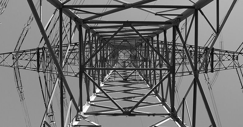 Hackers suspected of causing power outage in Ukraine