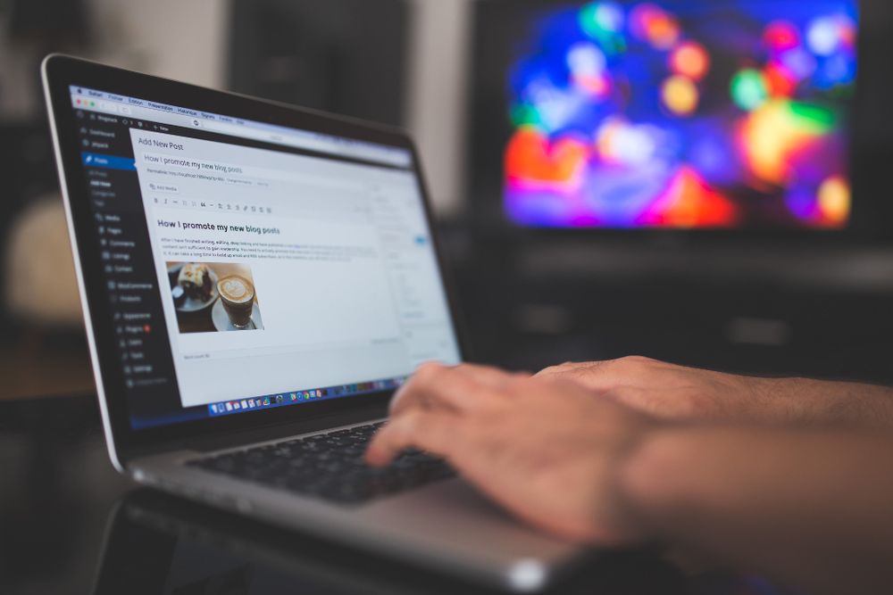 Flawed WordPress plugin allows hackers to steal your database