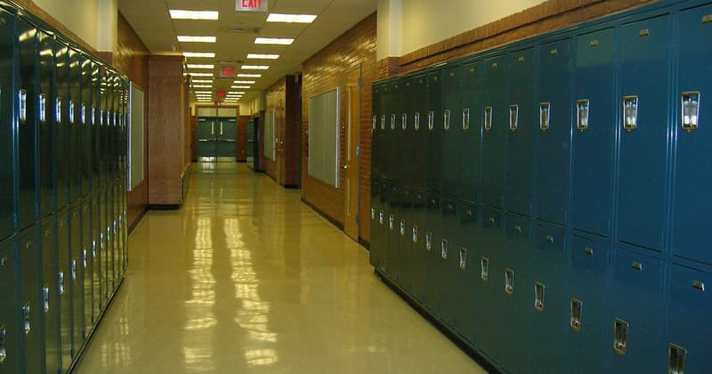 School district fails to reclaim $120,000 wired by bank to scammer