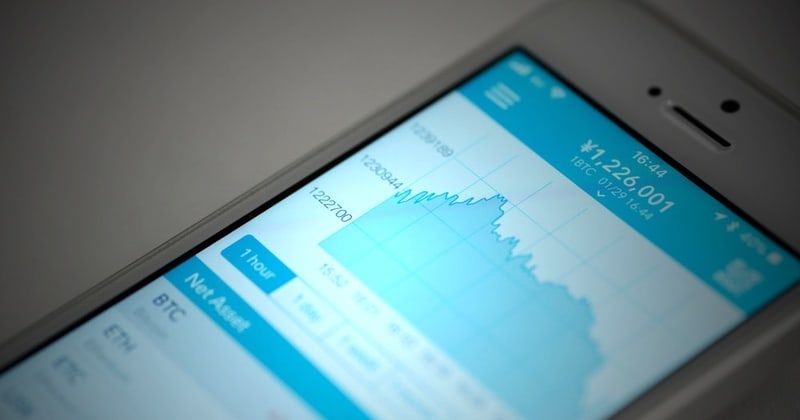 Coincheck cryptocurrency exchange targeted by hackers, customer emails exposed