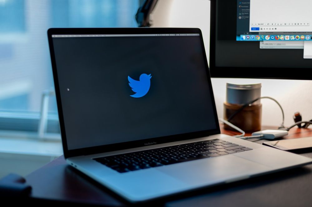 Phishing Attacks Use Social Media Notifications to Steal Credentials