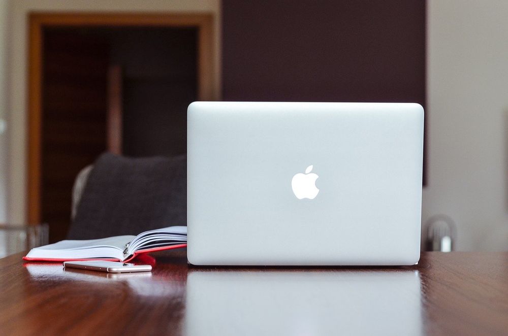 Security Researchers Awarded over $250,000 for Reporting 55 Vulnerabilities in Apple's Bug Bounty Program