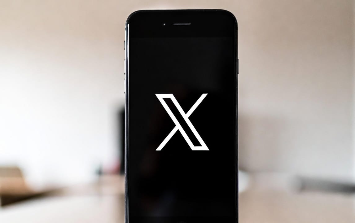 UE amendează X cu 120 de milioane de euro în prima aplicare a Digital Services Act