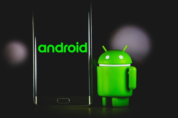 Google Drops All Support for Android 2.3.7 and Older