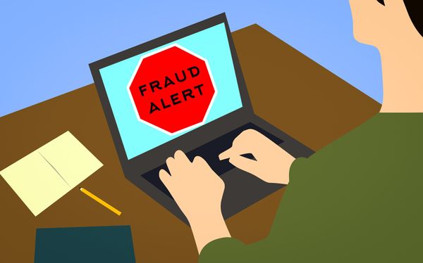Social Media Users Lost $770 Million to Scams in the US in 2021, FTC Says