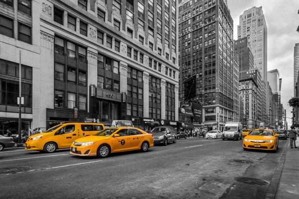 Two New York Men Accused of Hacking Airport Taxi System and Charging Cabbies to Skip Ahead in Queue