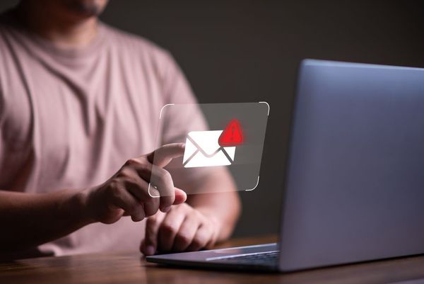 Wie Sie Phishing-Betrügereien vermeiden können