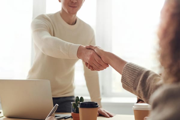 Las estafas de empleo costaron a los estadounidenses cientos de millones de dólares en 2024