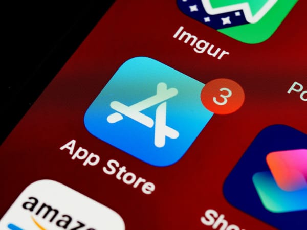 Apple’s ‘Walled Garden’ Faces Pressure: What It Means for Users, Developers, and Security