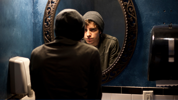 What Is Looksmaxxing? How Social Media Pressures Teen Boys to Chase Impossible Standards