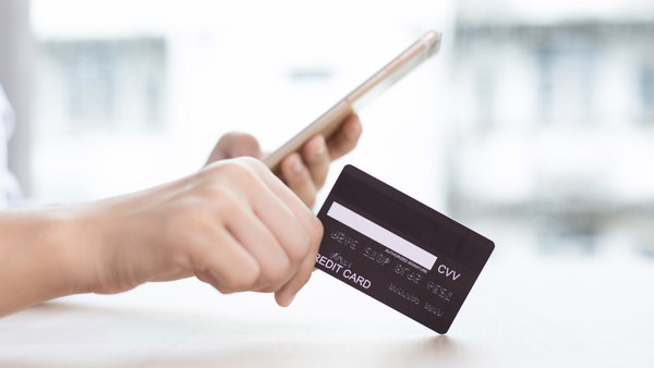 Police Warning: Your bank is not coming to your house for your card Police Warning: Your bank is not coming to your house for your card