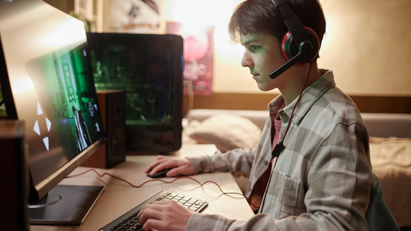 What parents need to know about the ‘Scam With Your Friends’ Video Game What parents need to know about the ‘Scam With Your Friends’ Video Game
