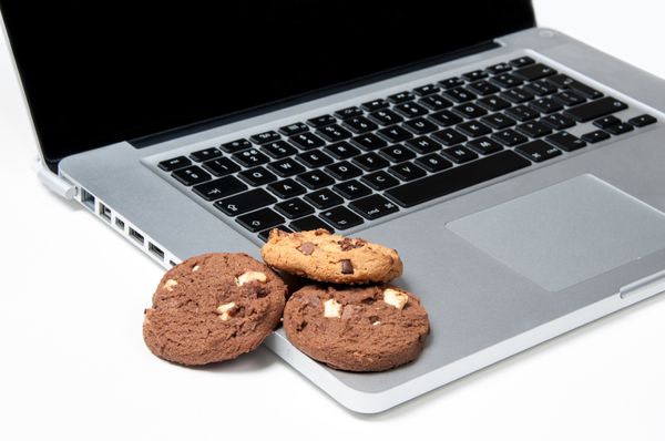Session Fixation Flaw Keeps Cookies Alive for Major Services after Logout