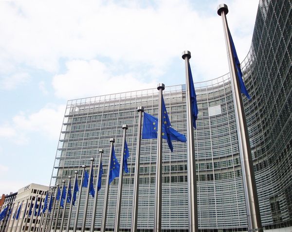 Massive DDoS attack takes European Commission offline