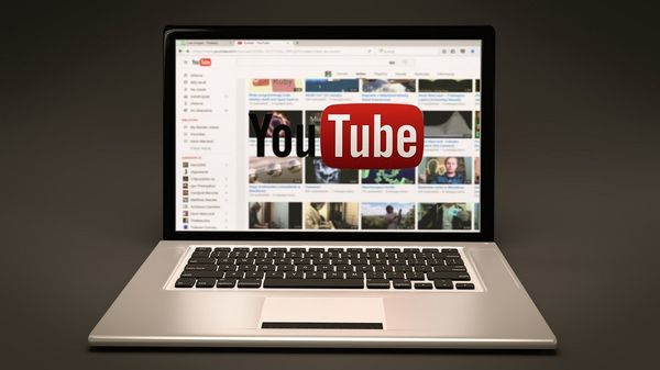YouTube Disables Comment Feature on Videos with Minors