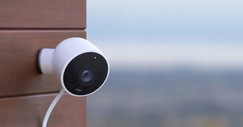 Spooked by a speaking security camera? Polite hacker tells owner how to fix his IoT security